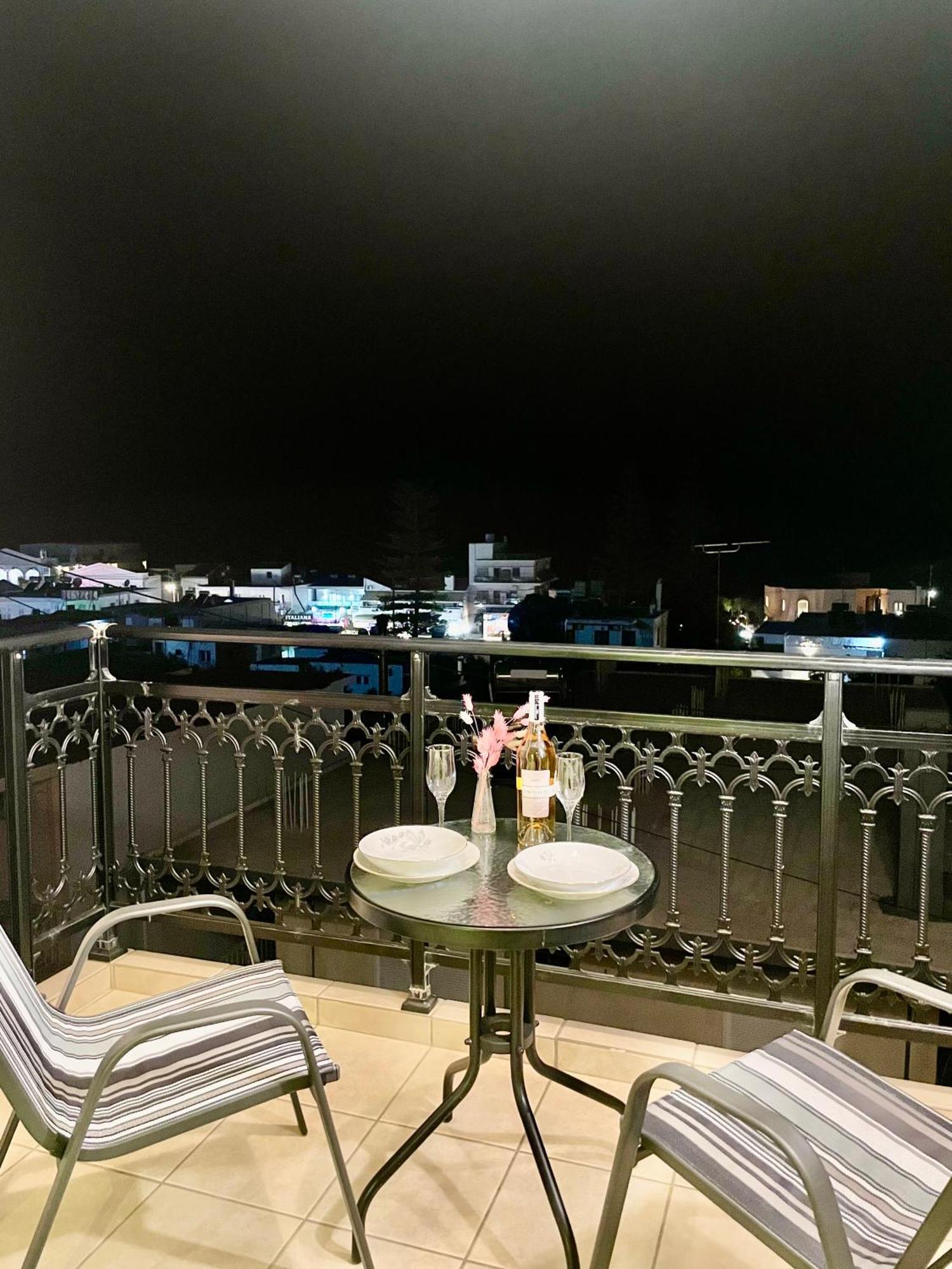 Sea View Apartment #2 สตาโลส ภายนอก รูปภาพ
